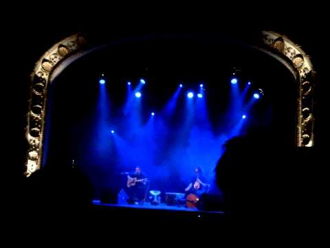 music Alkinoos Ioannidis - Den mporw (live at The Opera House, Toronto)