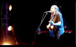 music Alkinoos Ioannidis – Οσα η αγάπη ονειρεύεται  ( Athens 2011)