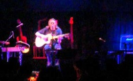 music Alkinoos Ioannidis – Kathws perna i ora (live at avlaia)
