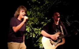 music Της μικρής Κλωντίν τ’ αμπέλι
