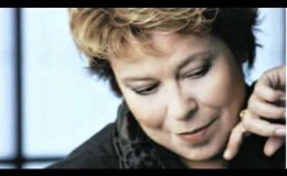 music Δήμητρα Γαλάνη – Τα φιλιά μου θα στα ‘δινα