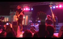 music Αλκίνοος – Με τόσα ψέματα – (live )